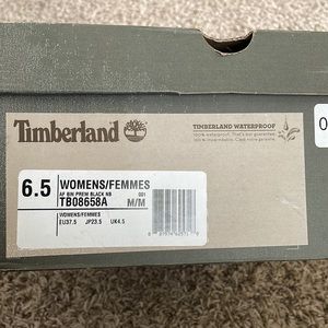 Brand new timberlands never worn